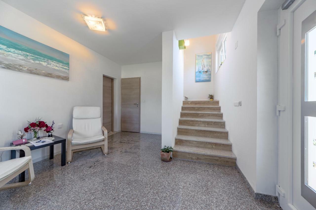 Apartment Lavander 02 Пула Екстериор снимка