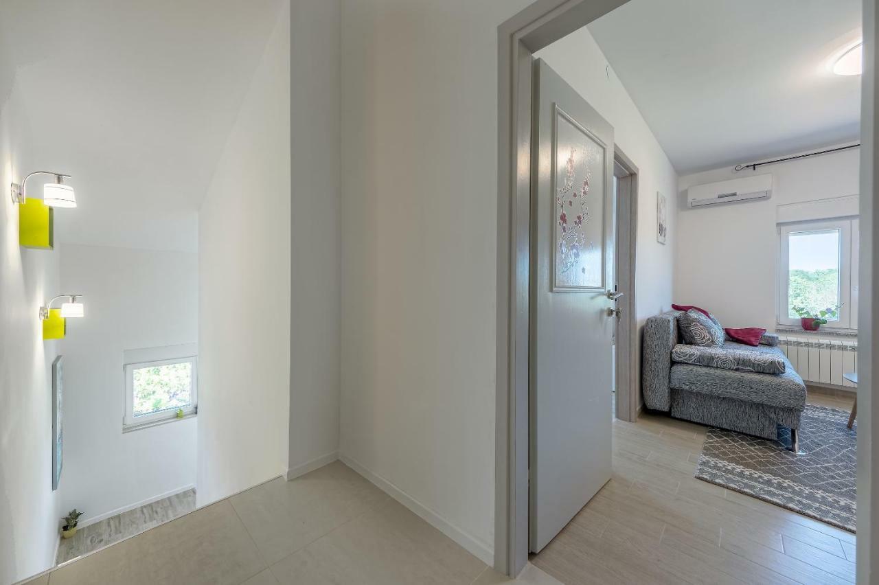 Apartment Lavander 02 Пула Екстериор снимка